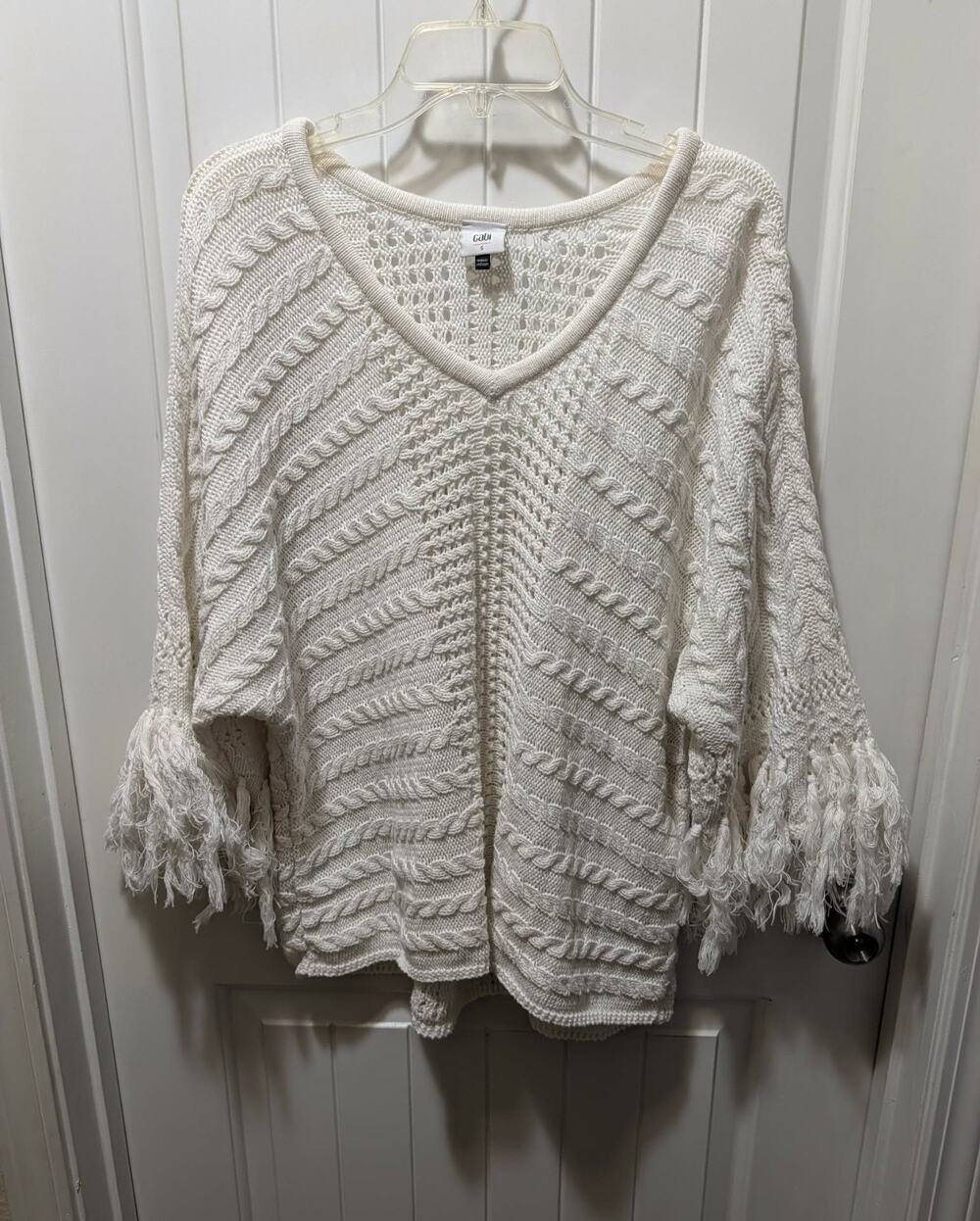 Cabi Fiesta Fringe Cable Knit Sweater Women’s S Cream Oversized V Neck